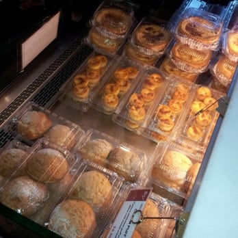 85°C Bakery Cafe-Irvine - Buns - Coffee & Tea Near Me - Irvine, California