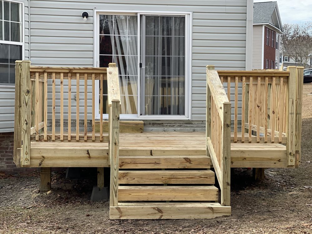 VETERAN’S FENCE & DECK Updated October 2024 10 Photos Columbia