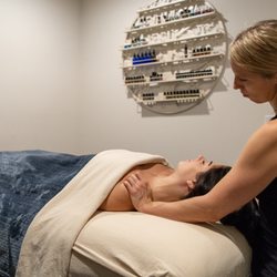 Over The Moon Wellness - Massage relaxation