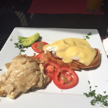 Cafe Laurent - Eggs Benedict made with a buttery croissant - French Near Me - Mar Vista, California
