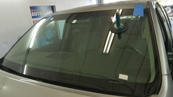 Auto Glass Service - Quality workmanship