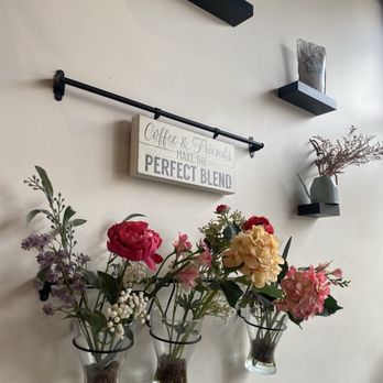 The Meek House - Coffee & Tea Near Me - Redlands, California The Meek House - Coffee & Tea Near Me - Redlands, California