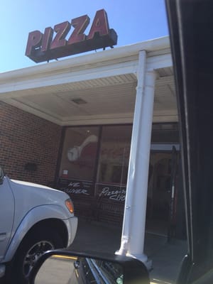 Rocco's Pizza by null