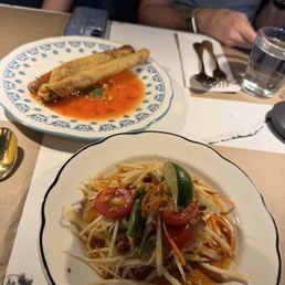 Papaya salad and let's Por Pia Tod (Spring Rolls)