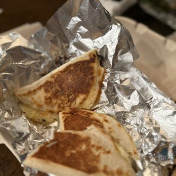 Guzman y Gomez - Mini Little G Plain Quesadilla Meal - Mexican Near Me - Des Plaines, Illinois Guzman y Gomez - Mini Little G Plain Quesadilla Meal - Mexican Near Me - Des Plaines, Illinois