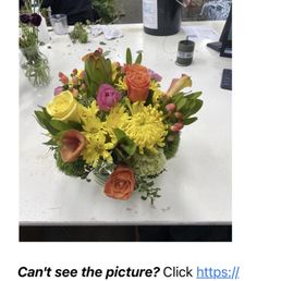 This is the notification picture of flower arrangement This is the notification picture of flower arrangement