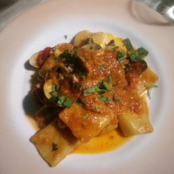 Core a Core - Paccheri pescatrice e vongole