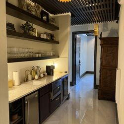 Essence Beauty Lounge