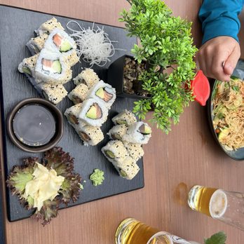 Tien Asia - Tuna Roll, Salmon Roll, and Philadelphia Roll - Pan Asian Near Me - Feldkirchen, BY