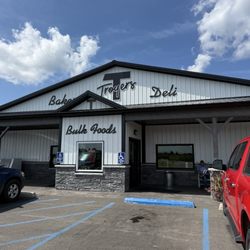 Troyer's Country Store