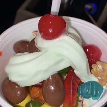 HeavenLy's Yogurt - Pistachio Yogurt with the fixins! - Ice Cream & Frozen Yogurt Near Me - Sacramento, California