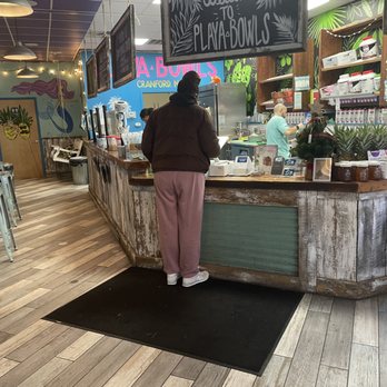 Playa Bowls - Clean and inviting space - Acai Bowls Near Me - Cranford, New Jersey Playa Bowls - Clean and inviting space - Acai Bowls Near Me - Cranford, New Jersey