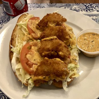Georgetown Seafood - Fried shrimp po-boy - Seafood Near Me - Washington, DC, District of Columbia