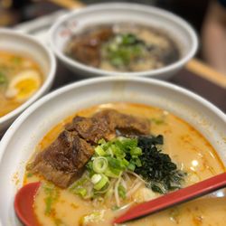 Ajisen Ramen - Spicy miso pork ribs ramen