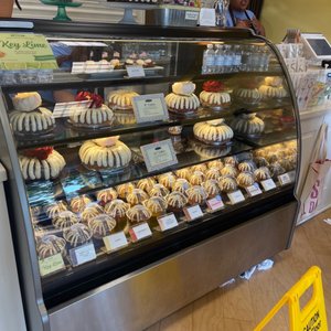 NOTHING BUNDT CAKES 135 Photos 132 Reviews 12080 Jefferson Ave