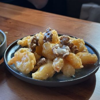 Peter Chang Gaithersburg - Lemoncello Crispy Walnut Shrimp was an excellent option. - Chinese Near Me - Gaithersburg, Maryland Peter Chang Gaithersburg - Lemoncello Crispy Walnut Shrimp was an excellent option. - Chinese Near Me - Gaithersburg, Maryland