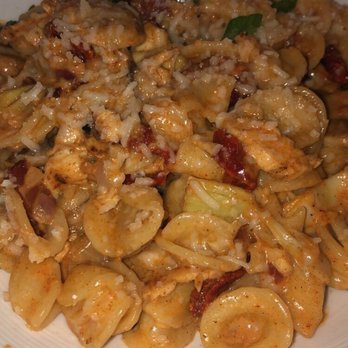 Redwood Cafe - New American Near Me - Modesto, California Redwood Cafe - New American Near Me - Modesto, California