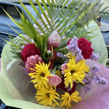 Hanapua Flowers - Flowers - Florists Near Me - Honolulu, Hawaii