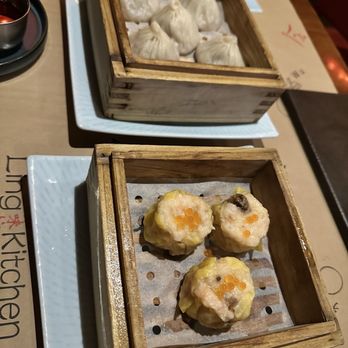 Qi Austin - Qi Soup dumplings Scallop Caviar Sui Mai - Dim Sum Near Me - Austin, Texas Qi Austin - Qi Soup dumplings Scallop Caviar Sui Mai - Dim Sum Near Me - Austin, Texas