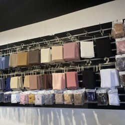 Laha Boutique