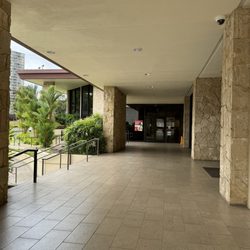 First Hawaiian Bank - Pearlridge Branch