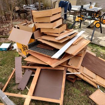 SOS Junk Removal - Junk Removal & Hauling Near Me - Akron, Ohio