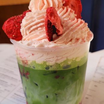 Cafe Nagomi - Raspberry Matcha Latte Einspañnar $8.50 - Coffee & Tea Near Me - San Francisco, California Cafe Nagomi - Raspberry Matcha Latte Einspañnar $8.50 - Coffee & Tea Near Me - San Francisco, California