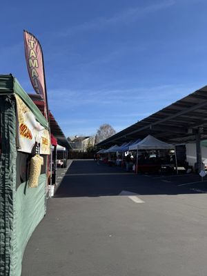 Rose Garden Farmer's Market by null