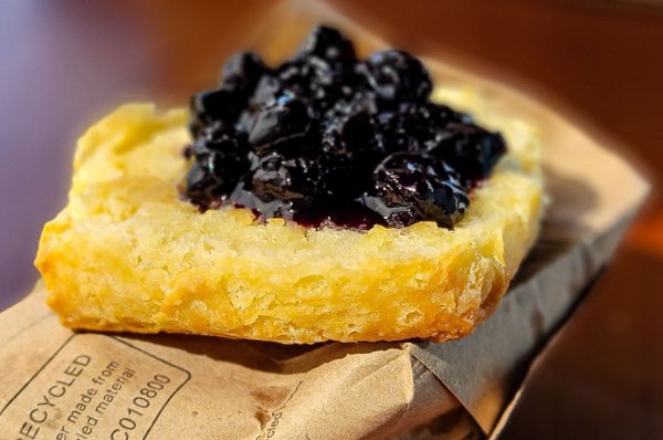 Bird Bird Biscuit by null