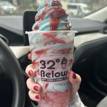 32 Below - This option was a make your own! Strawberry jasmine tea, lychee jelly, unicorn ice cream (blue vanilla!), and strawberry syrup. - Ice Cream & Frozen Yogurt Near Me - Renton, Washington