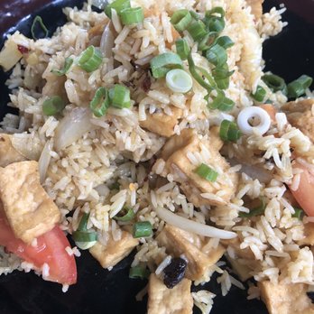 Khao Soi Thai - Pineapple Fried Rice with tofu - Thai Near Me - Studio City, California Khao Soi Thai - Pineapple Fried Rice with tofu - Thai Near Me - Studio City, California