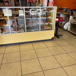 Dutch Donut Factory - Donuts
