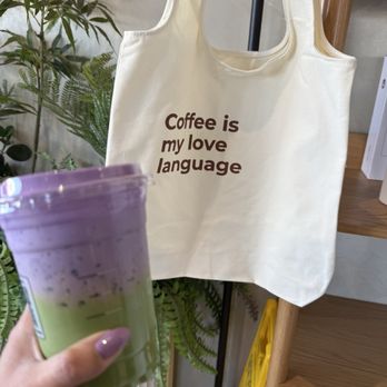 Da Vien Coffee - Ube Matcha Latte - Coffee & Tea Near Me - Rosemead, California