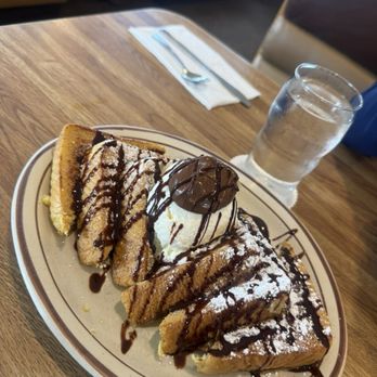 Totem Family Dining - Chocolate French toast - Breakfast & Brunch Near Me - Everett, Washington Totem Family Dining - Chocolate French toast - Breakfast & Brunch Near Me - Everett, Washington