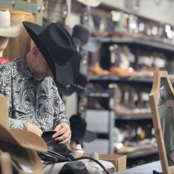 Cavender's Boot City - Charlie