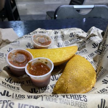 Los Verdes Doral - Burgers Near Me - Doral, Florida