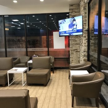 Speed Queen Laundry - Beautiful & comfy chairs - Laundromat Near Me - Houston, Texas Speed Queen Laundry - Beautiful & comfy chairs - Laundromat Near Me - Houston, Texas