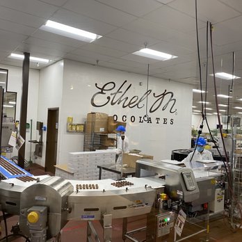 Ethel M Chocolates - Packing the chocolate in boxes. - Botanical Gardens Near Me - Henderson, Nevada