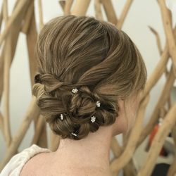 Larzabal Salon - Soft updo!