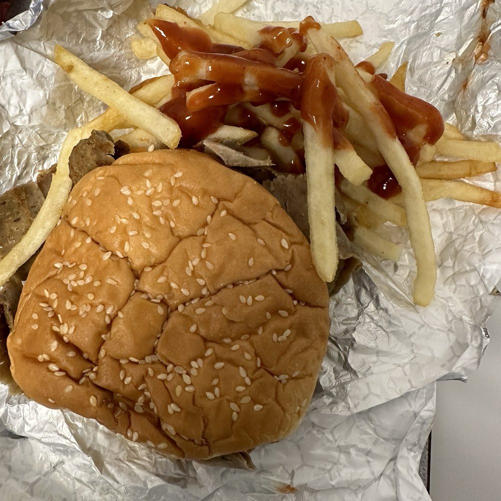 Billy Boy's - Gyro Cheeseburger - Barbeque Near Me - Oak Lawn, Illinois Billy Boy's - Gyro Cheeseburger - Barbeque Near Me - Oak Lawn, Illinois
