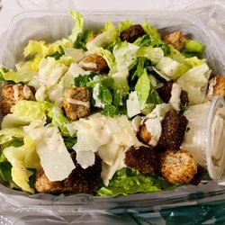 Toto 2 pizza - Caesar salad