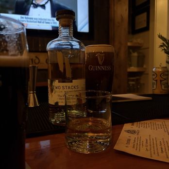 McNally's Irish Pub - Irish Near Me - St. Charles, Illinois