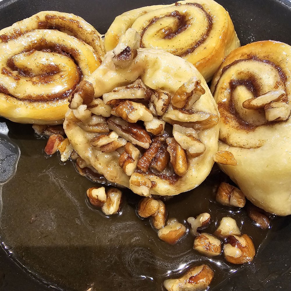 Cracker Barrel Old Country Store - Pecan roll minis - American Near Me - Council Bluffs, Iowa