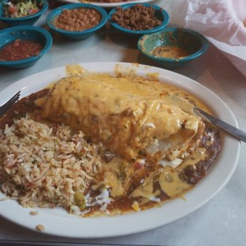 Chuy's - Casada (Steak) Burrito!!! Awesomeness!! - Mexican Near Me - San Antonio, Texas