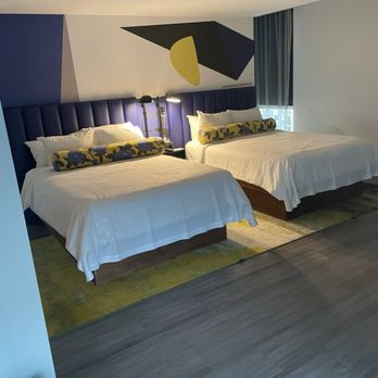 Hotel Indigo Miami Brickell - Double Queen beds - Hotels Near Me - Miami, Florida