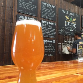 Electric Brewing Co - Crack of the dank! Juicy IPA - Breweries Near Me - Murrieta, California Electric Brewing Co - Crack of the dank! Juicy IPA - Breweries Near Me - Murrieta, California