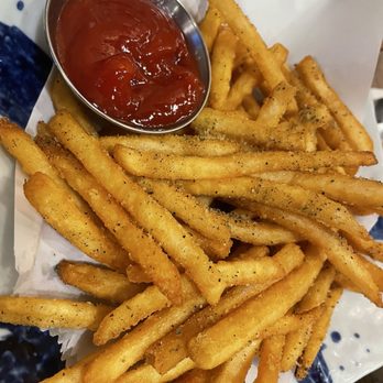 Izakaya Danji Honolulu - French fries - Izakaya Near Me - Honolulu, Hawaii