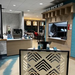 Hawaiian Bros Island Grill - Entrance
