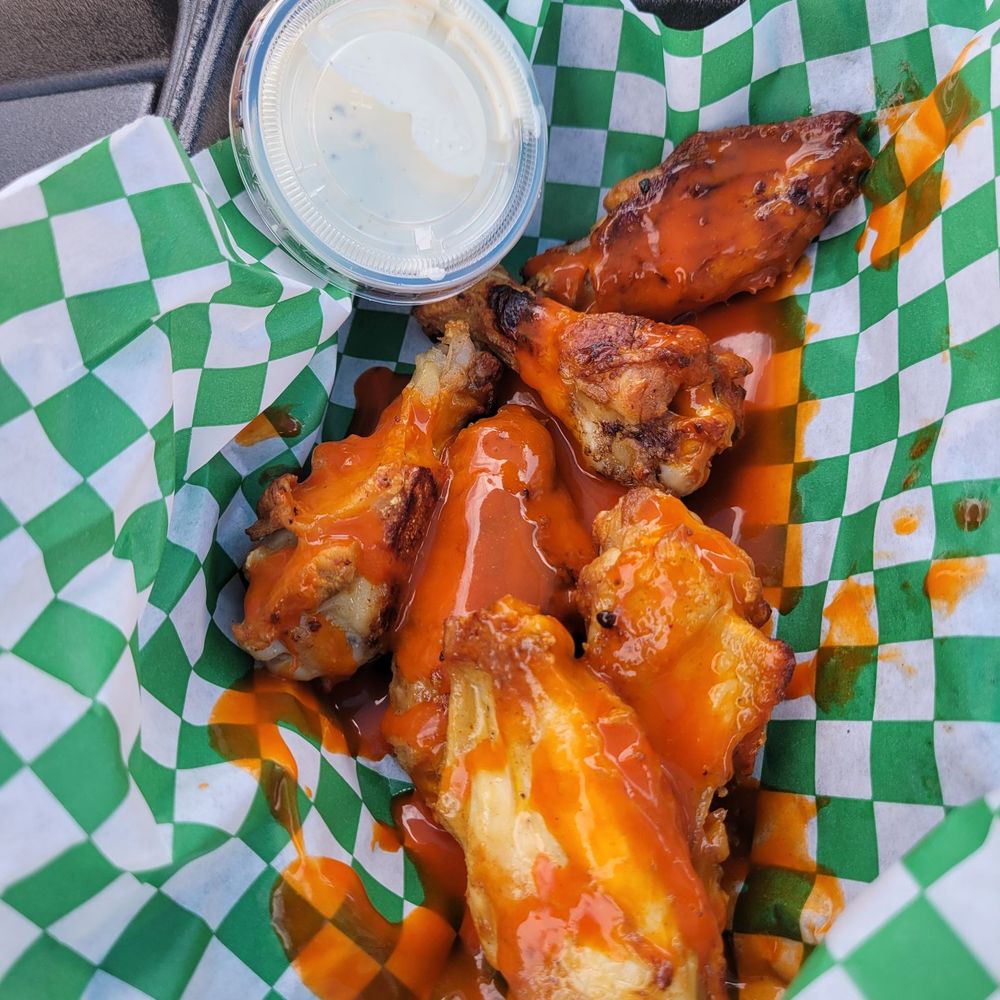 L.A Waterfront Pizza - Buffalo Wings - Pizza Near Me - Wilmington, California L.A Waterfront Pizza - Buffalo Wings - Pizza Near Me - Wilmington, California