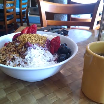 Honey's Bistro - I think their Acai bowl got even bigger! - Breakfast & Brunch Near Me - Encinitas, California